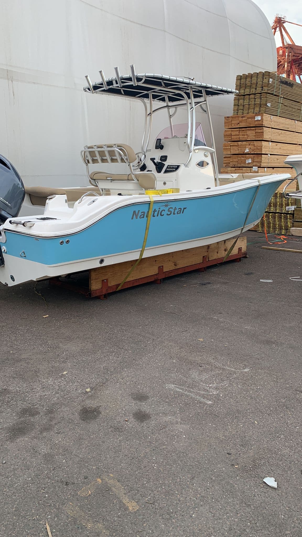 NauticStar 24ft center console placed in Bermuda by BDA Boats